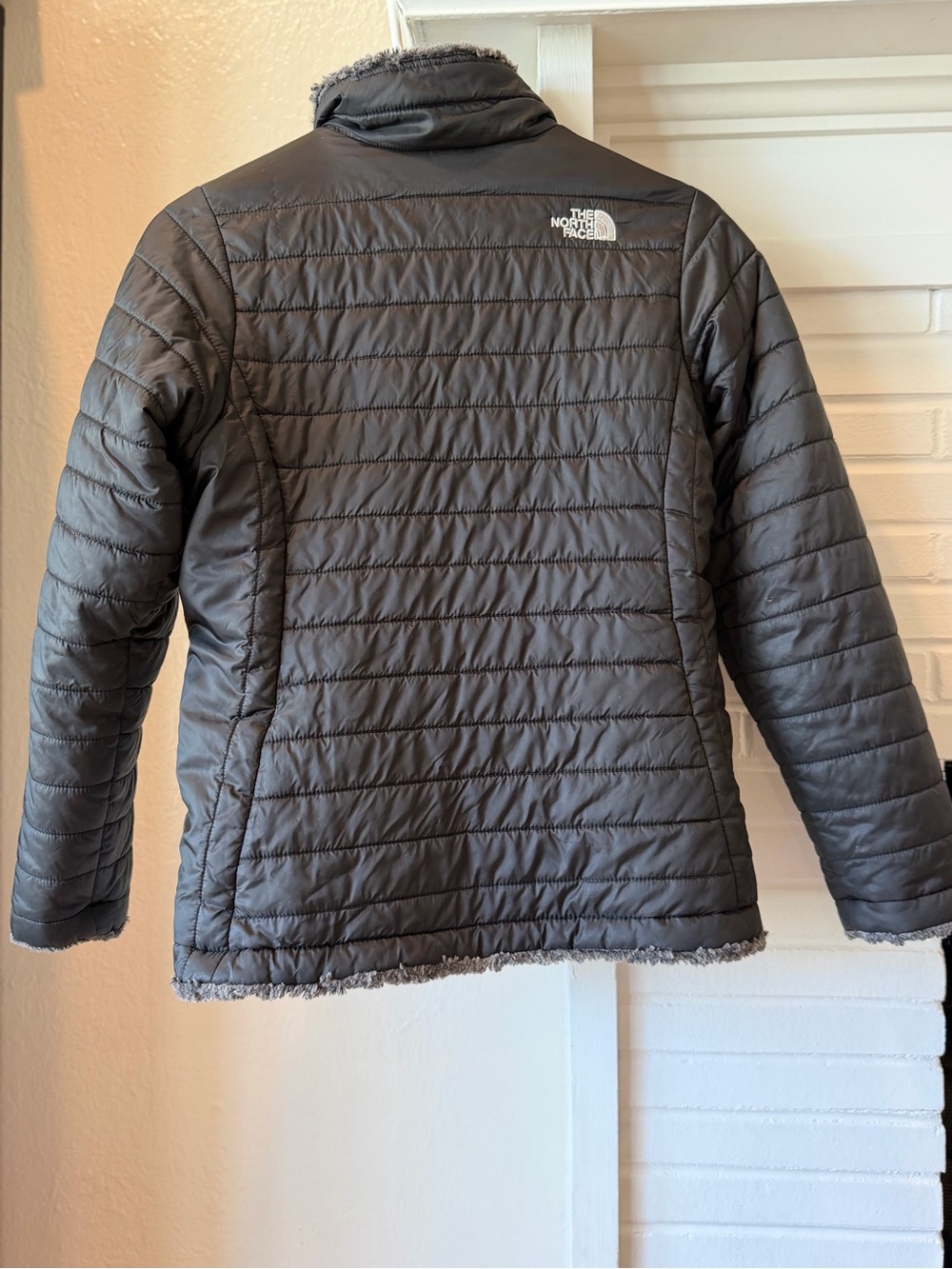 The North Face Girls L 14/16 Reversible Mossbud Swirl Puffer Fleece Jacket - Picture 2 of 12